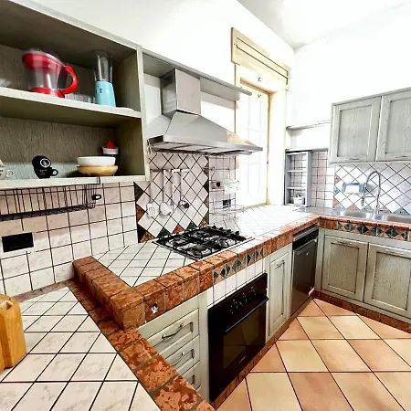 Дом отдыха Ambra's *