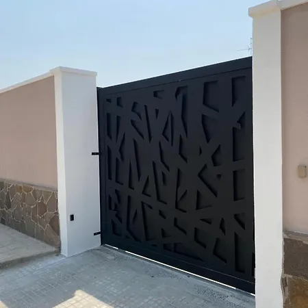 Holiday home Ambra's